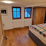 Gaestehaus Merlin Mit Saunabereich Сasa de vacaciones Bad Bergzabern