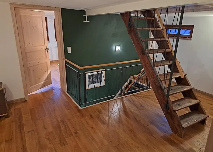 Merlin Mit Saunabereich Ferienhaus Bad Bergzabern